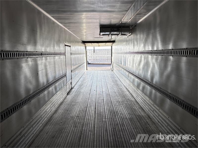 Utility VS2RA 48 ft x 102 in T/A Multi -Temp Refrigerated  Puspriekabės su izoterminiu kėbulu