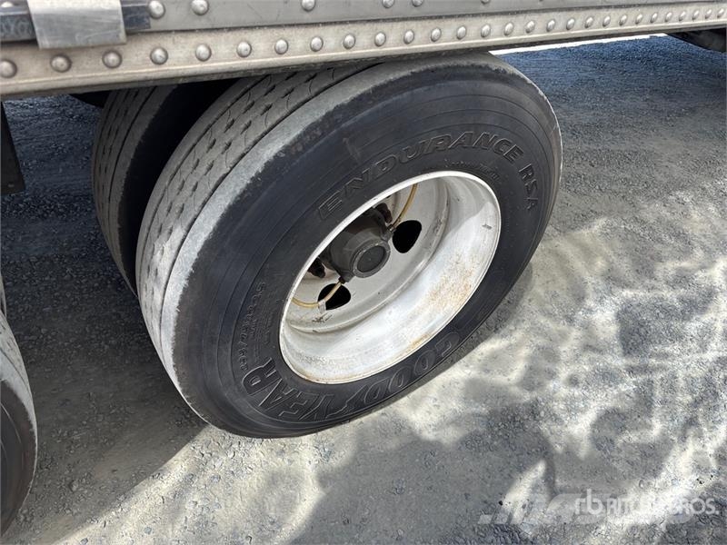 Utility VS2RA 48 ft x 102 in T/A Refrigerated Trailer Hladilne polprikolice