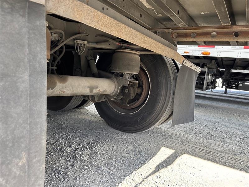 Utility VS2RA 48 ft x 102 in T/A Refrigerated Trailer 冷凍冷蔵トレーラー