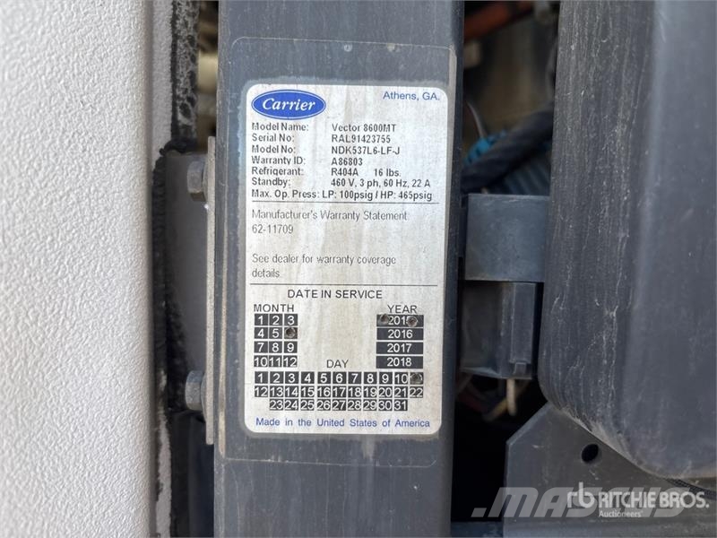 Utility VS2RA 48 ft x 102 in T/A Multi -Temp Refrigerated  Temperature controlled semi-trailers