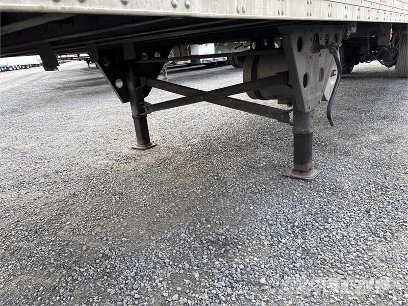 Utility VS2RA 48 ft x 102 in T/A Refrigerated Trailer 控溫式半拖車