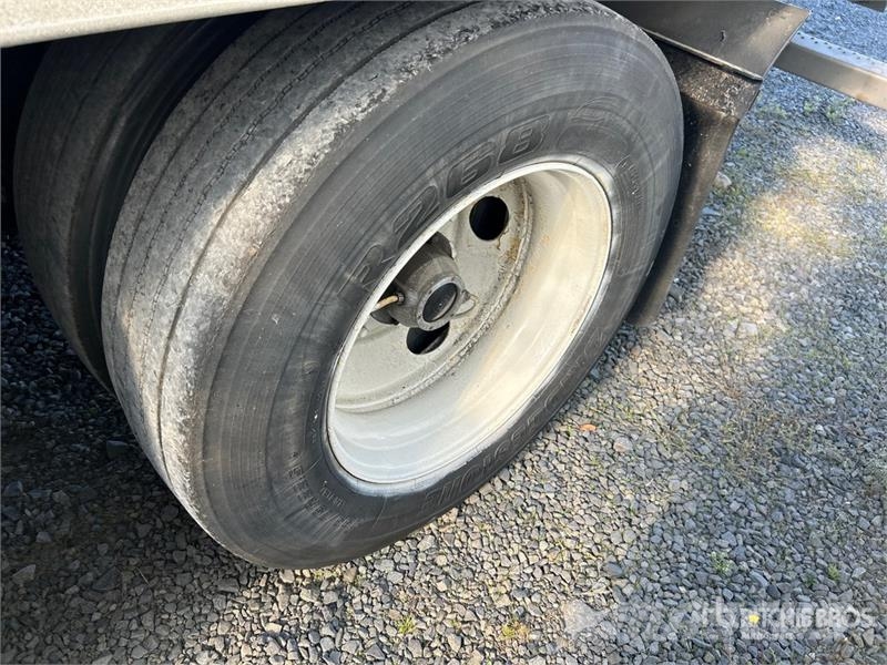 Utility VS2RA 48 ft x 102 in T/A Refrigerated Trailer Hladilne polprikolice