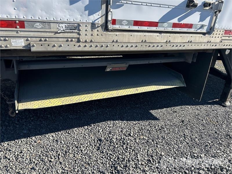 Utility VS2RA 48 ft x 102 in T/A Refrigerated Trailer Hladilne polprikolice