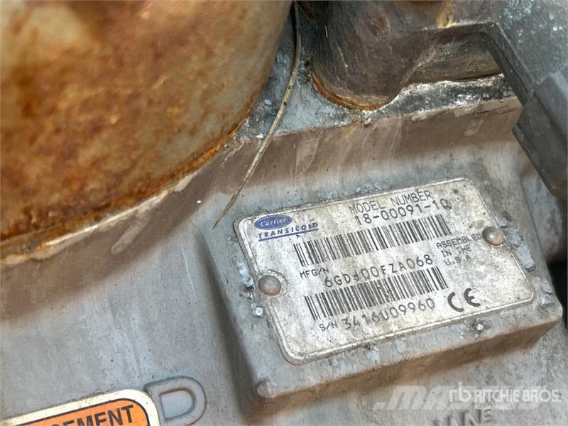 Utility VS2RA 48 ft x 102 in T/A Refrigerated Trailer 冷凍冷蔵トレーラー