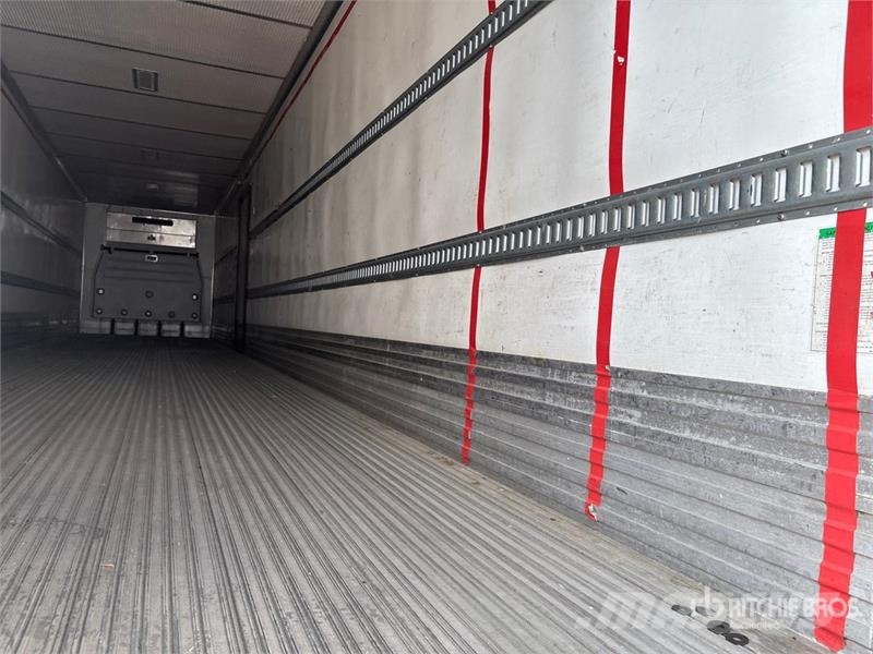 Utility VS2RA 48 ft x 102 in T/A Refrigerated Trailer Полуприцепы-рефрижераторы
