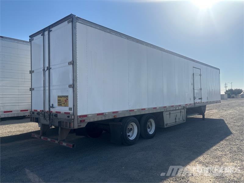 Utility VS2RA 48 ft x 102 in T/A Refrigerated Trailer 冷凍冷蔵トレーラー