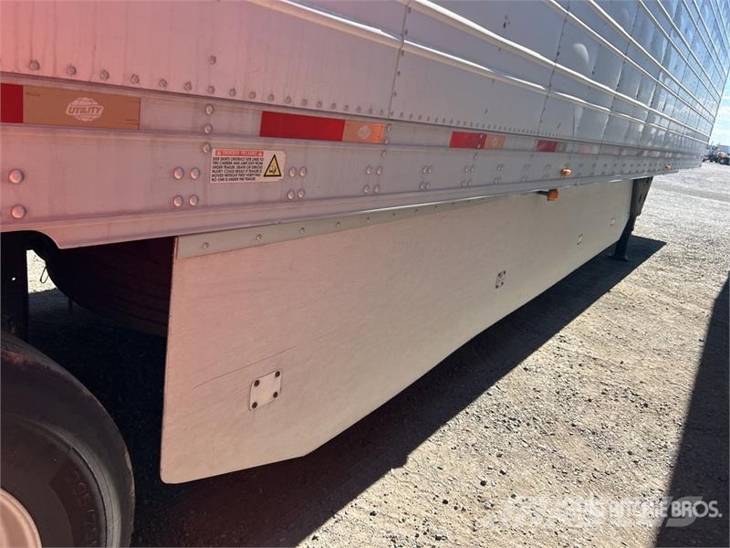 Utility VS2RA 53 ft x 102 in T/A Refrigerated Trailer Semi remorque frigorifique