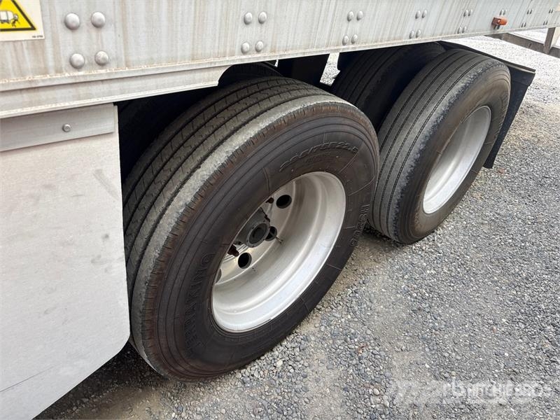 Utility VS2RA 53 ft x 102 in T/A Refrigerated Trailer Kylmä-/Lämpökoripuoliperävaunut