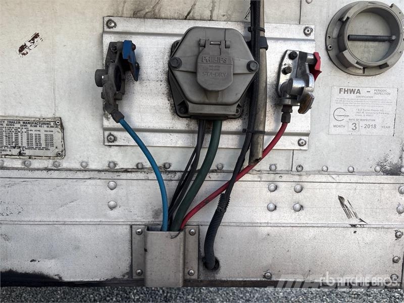 Utility VS2RA 53 ft x 102 in T/A Refrigerated Trailer Piekabes ar temperatūras kontroli