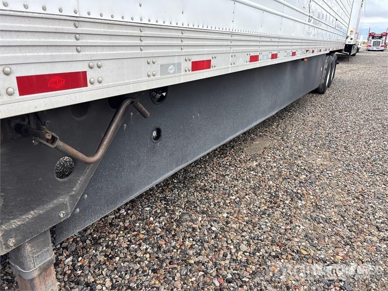 Utility VS2RA 53 ft x 102 in T/A Refrigerated Trailer Piekabes ar temperatūras kontroli