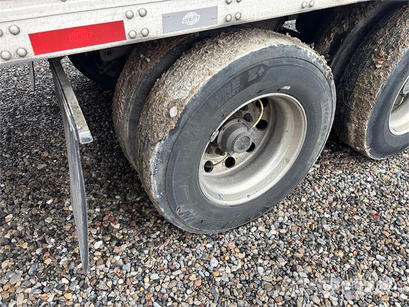 Utility VS2RA 53 ft x 102 in T/A Refrigerated Trailer Hladilne polprikolice