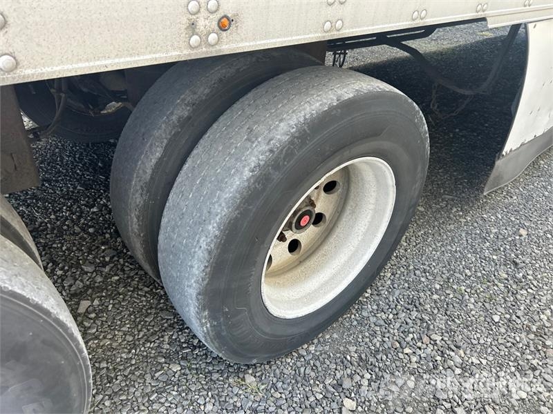 Utility VS2RA 53 ft x 102 in T/A Refrigerated Trailer Piekabes ar temperatūras kontroli