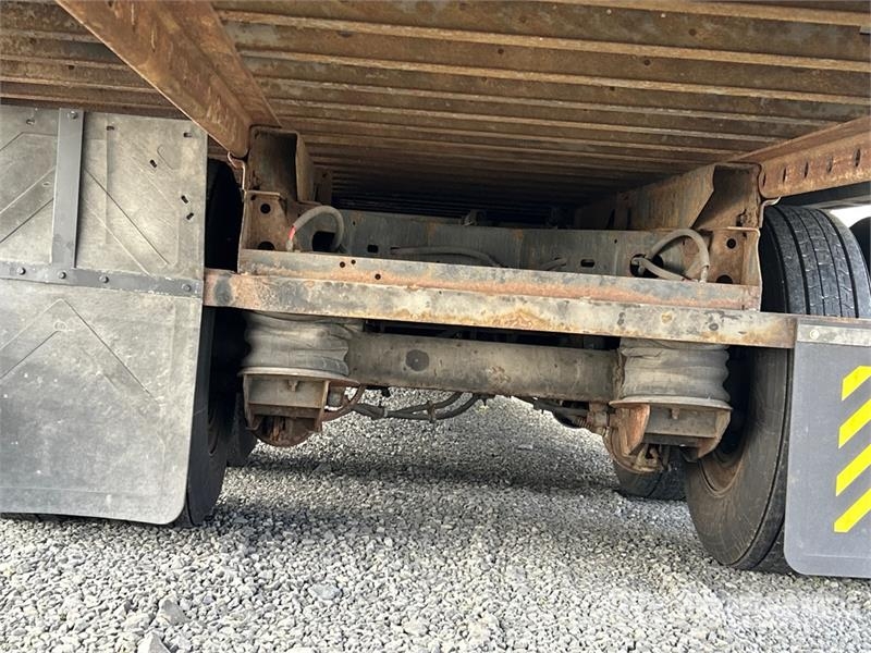 Utility VS2RA 53 ft x 102 in T/A Refrigerated Trailer 온도 조절식 세미 트레일러