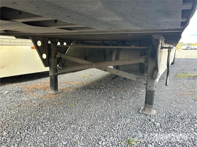 Utility VS2RA 53 ft x 102 in T/A Refrigerated Trailer 控溫式半拖車