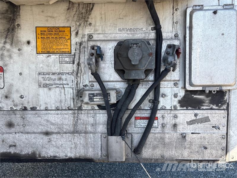 Utility VS2RA 53 ft x 102 in T/A Refrigerated Trailer نصف مقطورات بدرجة حرارة قابلة للضبط