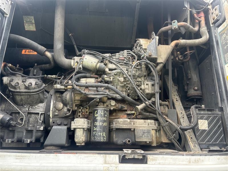 Utility VS2RA 53 ft x 102 in T/A Refrigerated Trailer Puspriekabės su izoterminiu kėbulu