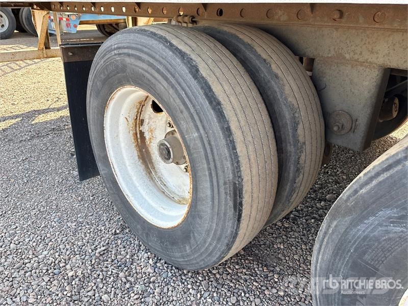 Utility VS2RA 53 ft x 102 in T/A Refrigerated Trailer Piekabes ar temperatūras kontroli