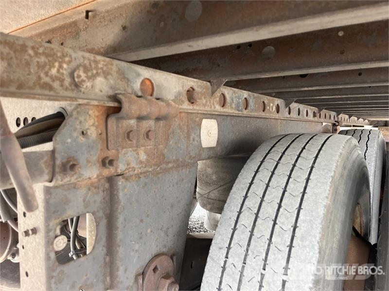 Utility VS2RA 53 ft x 102 in T/A Refrigerated Trailer Temperature controlled semi-trailers