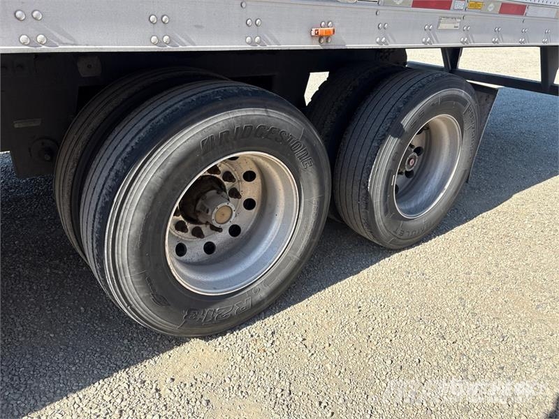 Utility VS2RA 53 ft x 102 in T/A Refrigerated Trailer Semi Reboques Isotérmicos