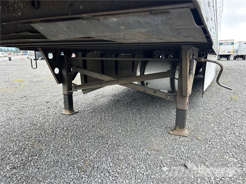 Utility VS2RA 53 ft x 102 in T/A Refrigerated Trailer 控溫式半拖車
