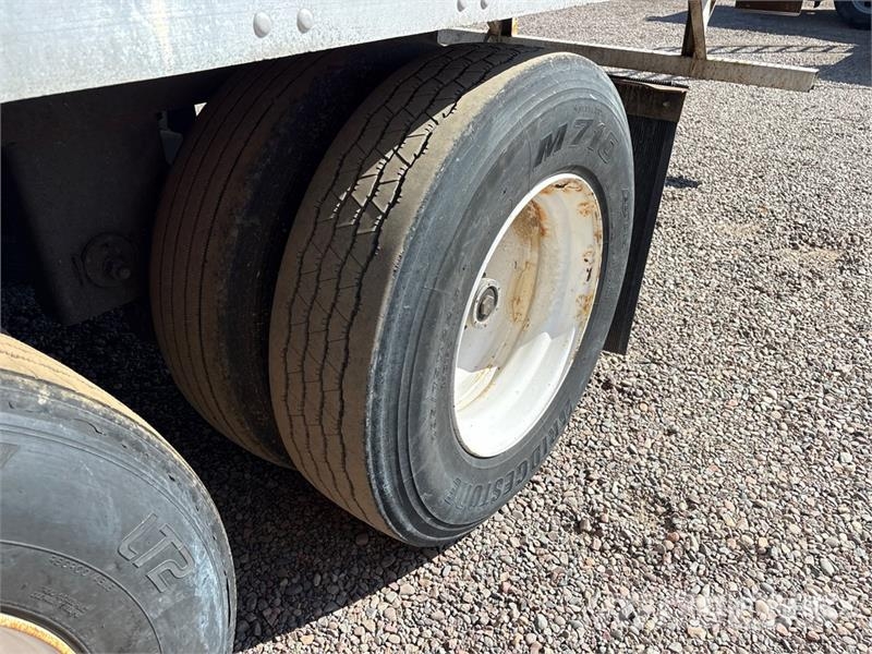 Utility VS2RA 53 ft x 102 in T/A Refrigerated Trailer Piekabes ar temperatūras kontroli