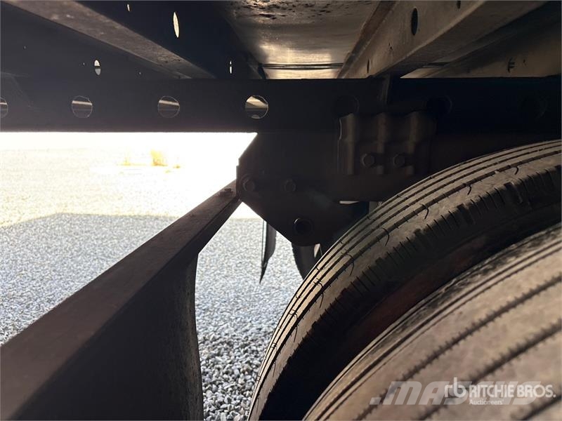 Utility VS2RA 53 ft x 102 in T/A Refrigerated Trailer Puspriekabės su izoterminiu kėbulu