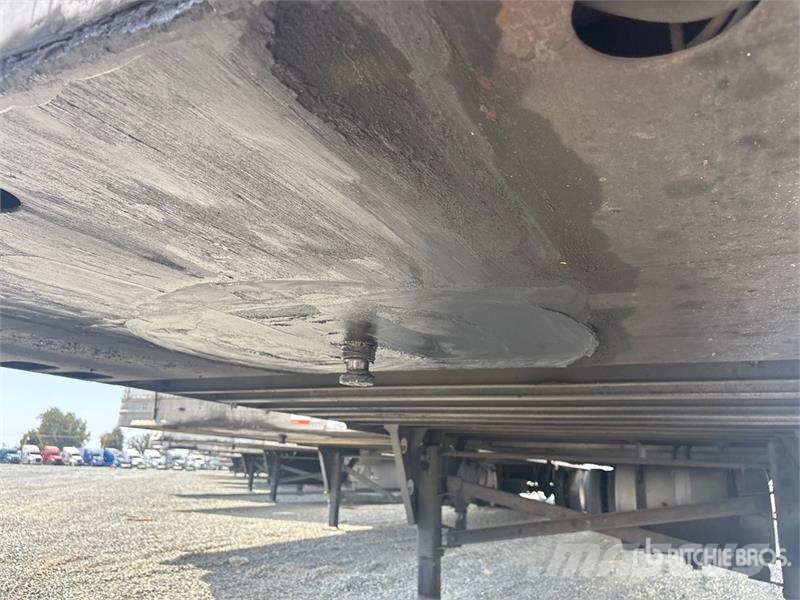 Utility VS2RA 53 ft x 102 in T/A Refrigerated Trailer Puspriekabės su izoterminiu kėbulu