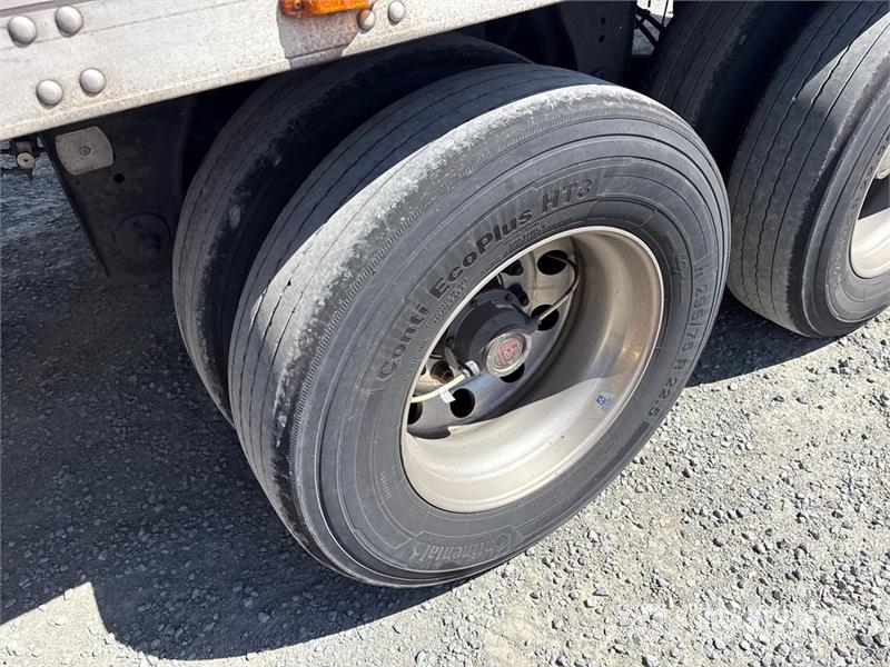 Utility VS2RA 53 ft x 102 in T/A Refrigerated Trailer Hladilne polprikolice