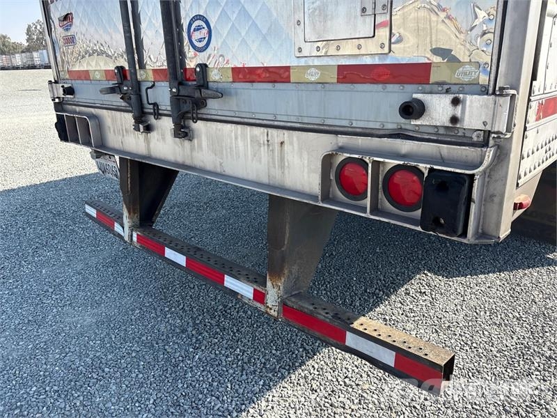 Utility VS2RA 53 ft x 102 in T/A Refrigerated Trailer Frigofrik çekiciler