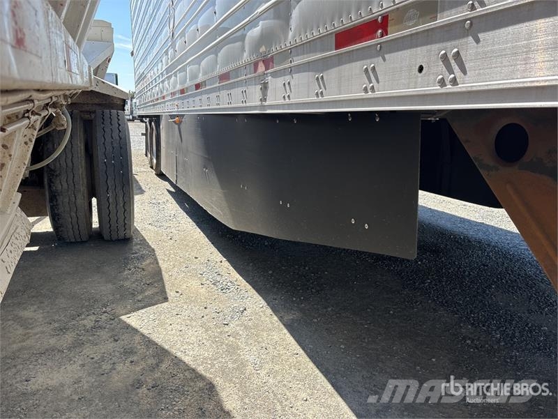 Utility VS2RA 53 ft x 102 in T/A Refrigerated Trailer 控溫式半拖車