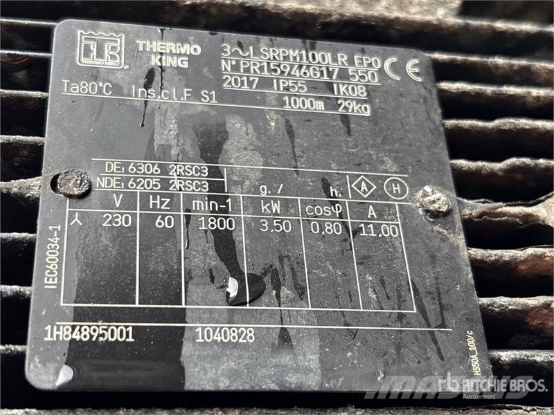 Utility VS2RA 53 ft x 96 in T/A Refrigerated Trailer Piekabes ar temperatūras kontroli