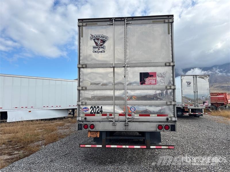 Utility VS2RA 53 ft x 96 in T/A Refrigerated Trailer Piekabes ar temperatūras kontroli