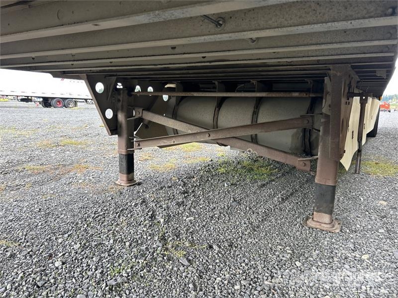 Utility VS2RA 53 ft x 102 in T/A Multi -Temp Refrigerated Semi Reboques Isotérmicos