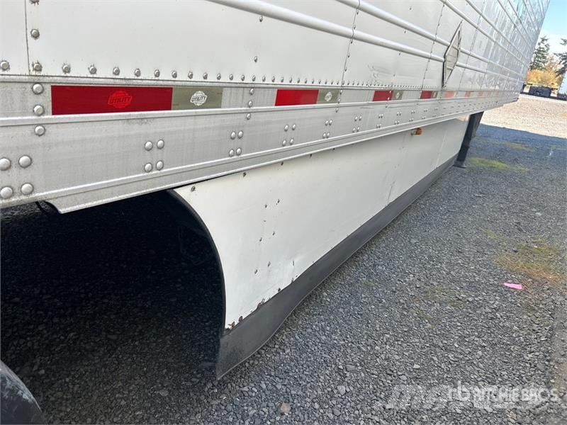Utility VS2RA 53 ft x 102 in T/A Refrigerated Trailer Piekabes ar temperatūras kontroli