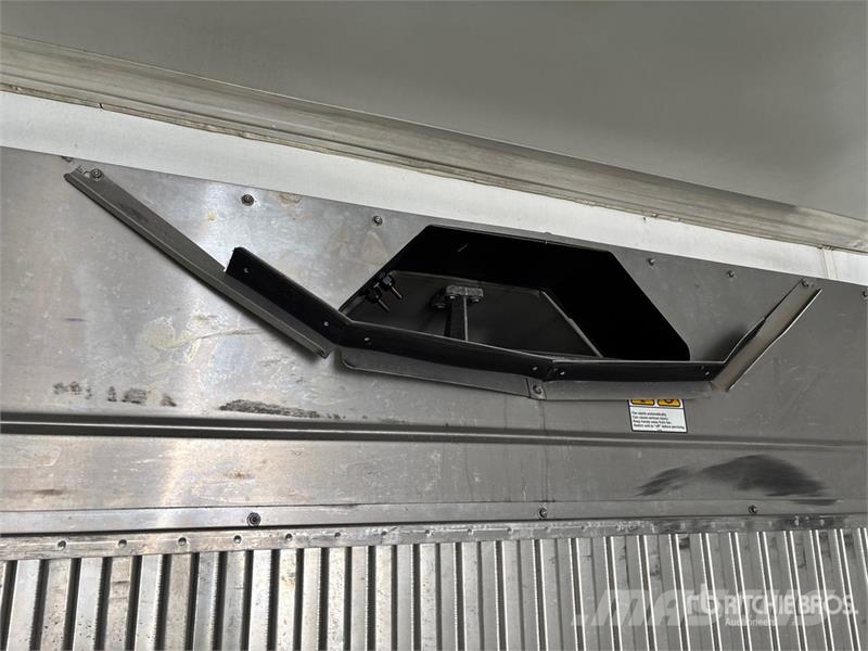 Utility VS2RA 53 ft x 102 in T/A Refrigerated Trailer 控溫式半拖車