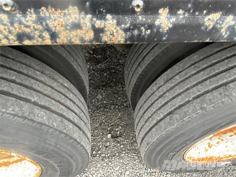 Utility VS2RA 53 ft x 102 in T/A Refrigerated Trailer Puspriekabės su izoterminiu kėbulu