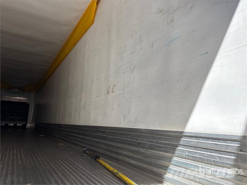 Utility VS2RA 53 ft x 102 in T/A Refrigerated Trailer Hladilne polprikolice