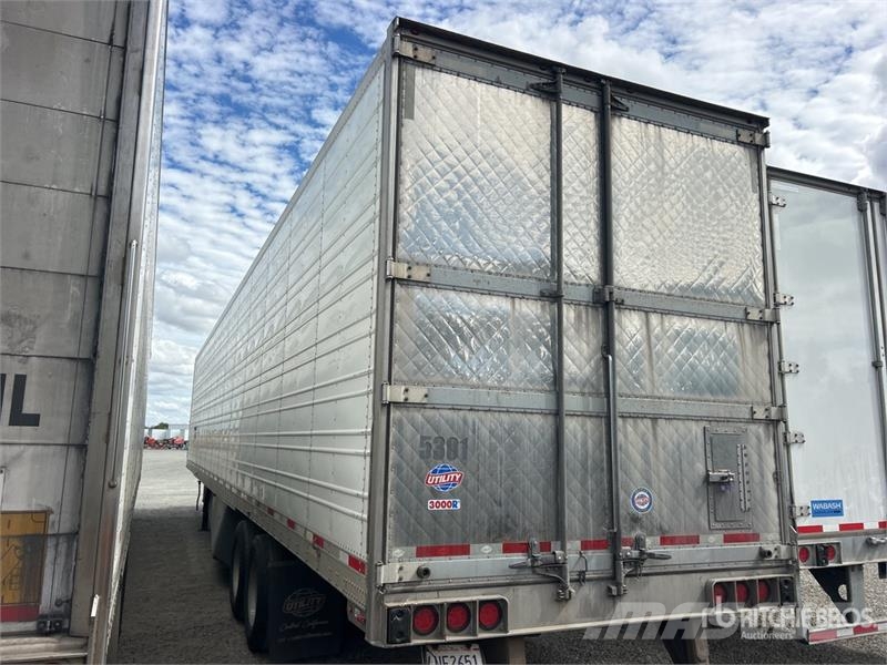 Utility VS2RA 53 ft x 102 in T/A Refrigerated Trailer Puspriekabės su izoterminiu kėbulu