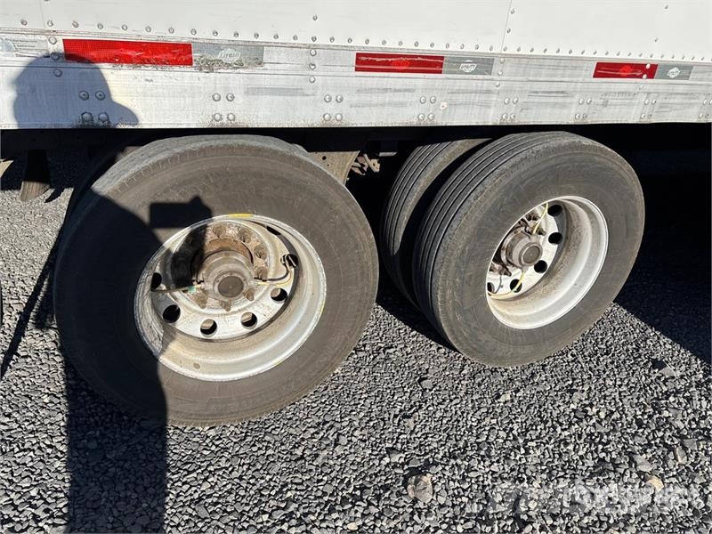 Utility VS2RA 53 ft x 102 in T/A Refrigerated Trailer Temperature controlled semi-trailers