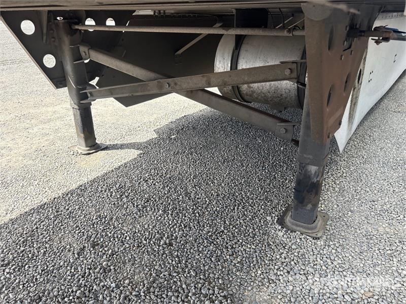 Utility VS2RA 53 ft x 102 in T/A Refrigerated Trailer Kylmä-/Lämpökoripuoliperävaunut