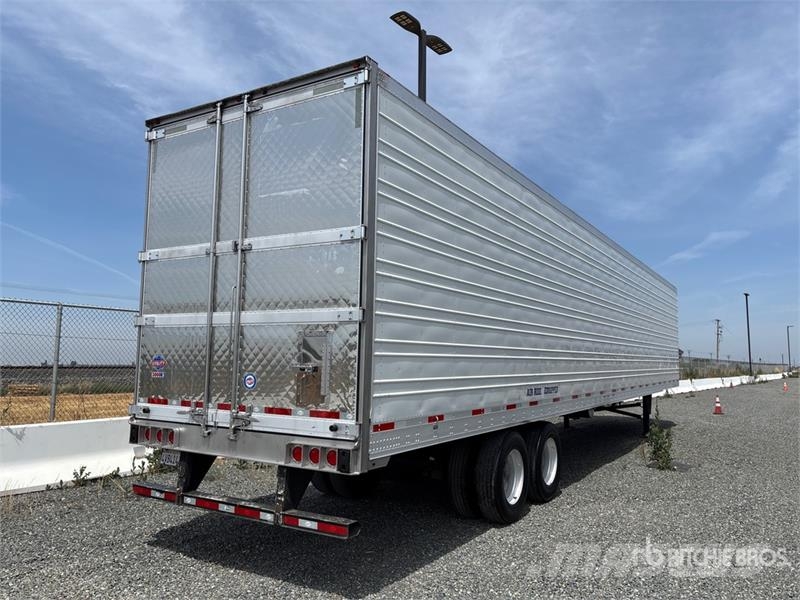 Utility VS2RA 53 ft x 102 in T/A Refrigerated Trailer 控溫式半拖車