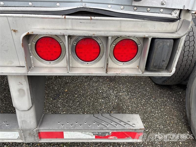 Utility VS2RA 53 ft x 102 in T/A Refrigerated Trailer (Ino Piekabes ar temperatūras kontroli