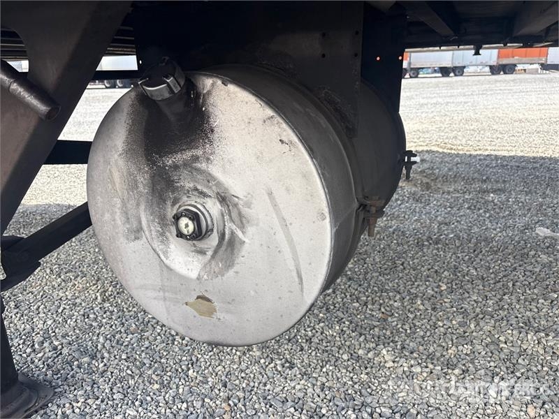 Utility VS2RA 53 ft x 102 in T/A Refrigerated Trailer Puspriekabės su izoterminiu kėbulu