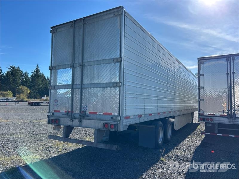 Utility VS2RA 53 ft x 102 in T/A Multi -Temp Refrigerated Semi Reboques Isotérmicos