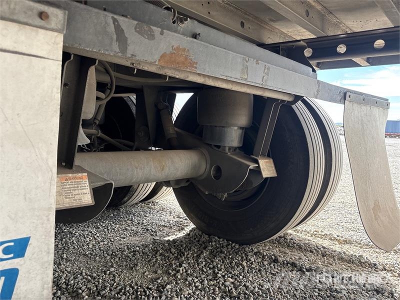 Utility VS2RA 53 ft x 102 in T/A Refrigerated Trailer Kylmä-/Lämpökoripuoliperävaunut