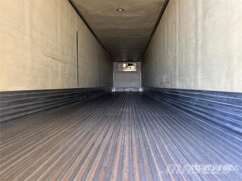 Utility VS2RA 53 ft x 102 in T/A Refrigerated Trailer 冷凍冷蔵トレーラー
