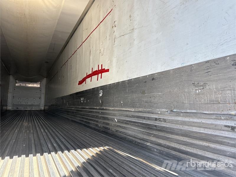Utility VS2RA 53 ft x 102 in T/A Refrigerated Trailer 控溫式半拖車