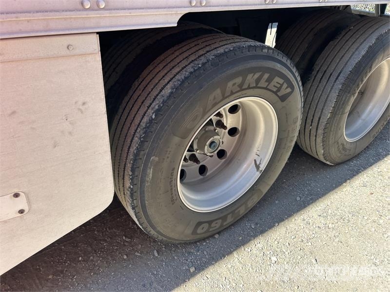Utility VS2RA 53 ft x 102 in T/A Refrigerated Trailer Semi remorque frigorifique