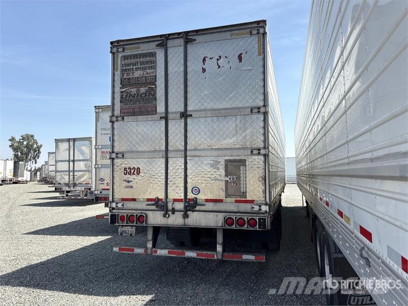 Utility VS2RA 53 ft x 102 in T/A Refrigerated Trailer Puspriekabės su izoterminiu kėbulu