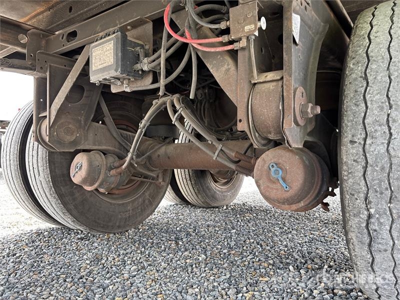 Utility VS2RA 53 ft x 102 in T/A Refrigerated Trailer 控溫式半拖車